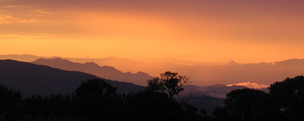 Expeditions and Trekking Trips by Outdoor Adventures Costa Rica © by OA:modio